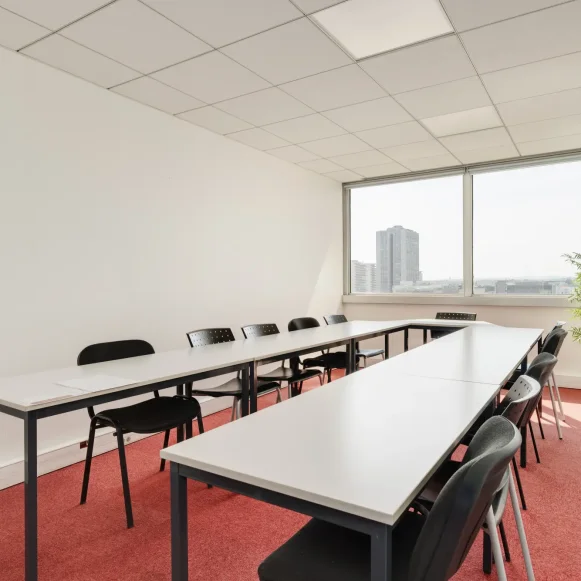 Bureau privé 22 m² 4 postes Coworking Rue Piroux Nancy 54000 - photo 7