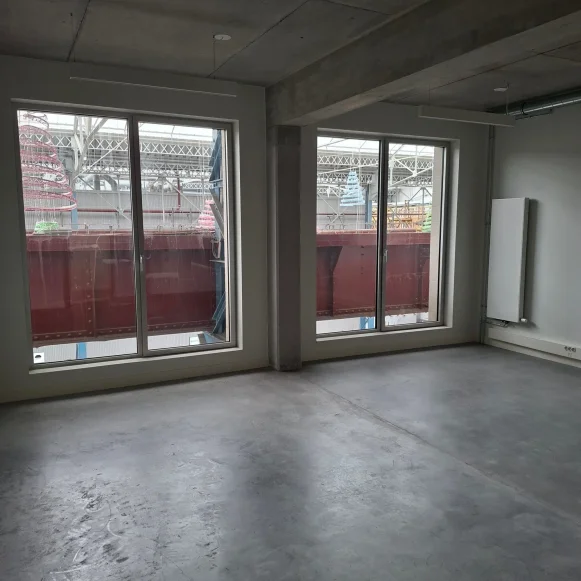 Bureau privé 40 m² 6 postes Coworking Passage de l'Internationale Lille 59800 - photo 4