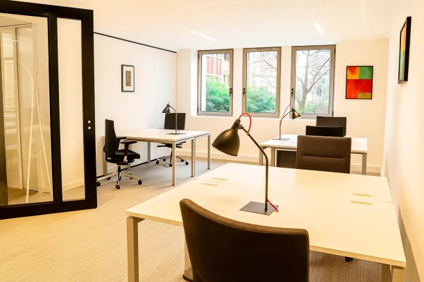 Bureau privé - 92200 - 5 postes - 2250€