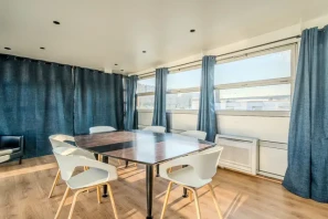 Bureau privé - 92600 - 5 postes - 1550€