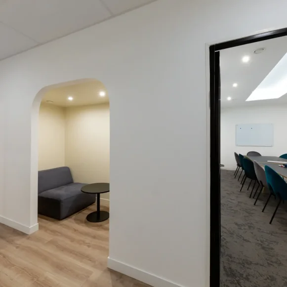 Bureau privé 123 m² 36 postes Coworking Avenue de Saint-Ouen Paris 75018 - photo 10