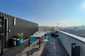 Bureau privé - 69009 - 5 postes - 1700€