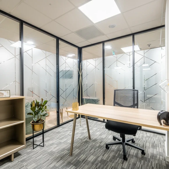 Bureau privé 7 m² 1 poste Location bureau Rue des Courtillons Bruz 35170 - photo 1