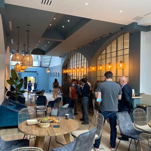 Bureau privé 16 m² 4 postes Coworking Boulevard Victor Hugo Clichy 92110 - photo 6