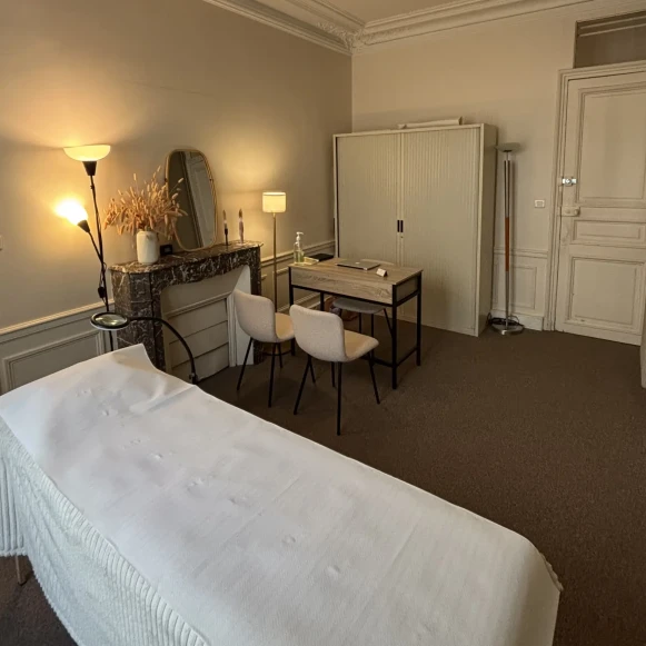 Bureau privé 14 m² 1 poste Location bureau Rue de Monceau Paris 75008 - photo 4
