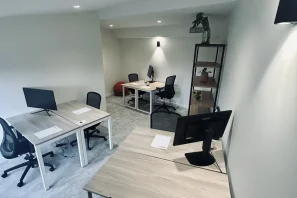 Bureau privé - 33000 - 5 postes - 2100€