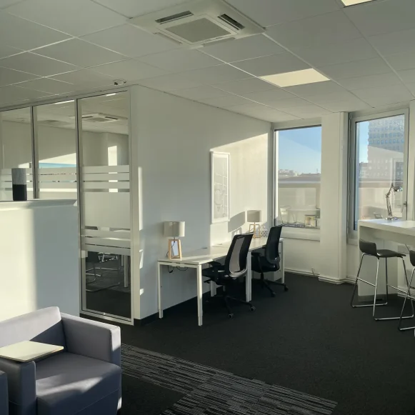 Bureau privé 1 100 m² 200 postes Location bureau Rue d'Isly Rennes 35000 - photo 4