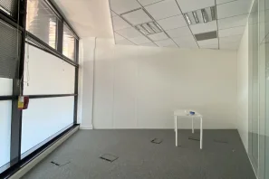 Bureau privé - 75017 - 8 postes - 320€