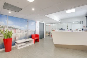Open Space - 69003 - 20 postes - 250€