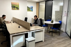 Bureau privé - 75011 - 5 postes - 1550€
