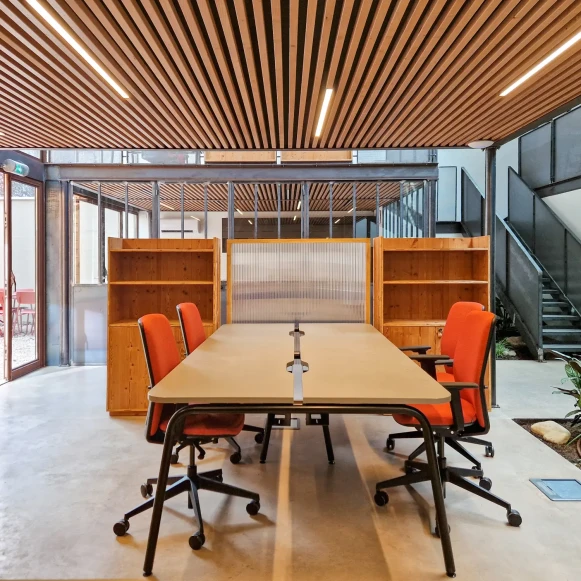 Open Space  18 postes Coworking Rue Desaix Lyon 69003 - photo 3