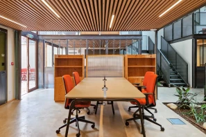 Open Space - 69003 - 18 postes - 265€