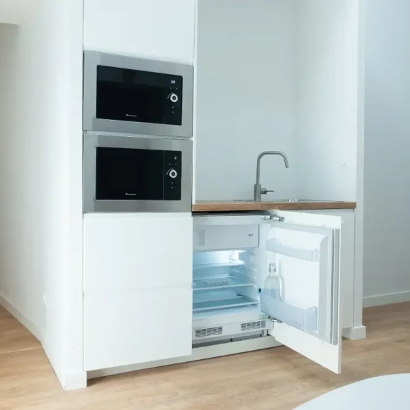 Bureau privé 18 m² 3 postes Location bureau Route d'Agde Toulouse 31500 - photo 3