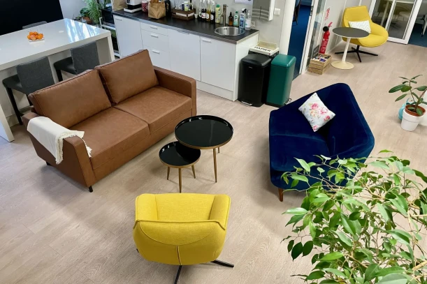 Bureau privé - 31520 - 2 postes - 450€