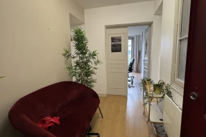 Espace indépendant - 75001 - 15 postes - 6000€