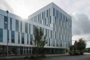 Bureau privé - 35510 - 77 postes - 250€