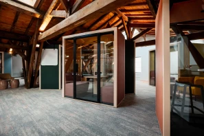 Bureau privé - 33000 - 14 postes - 4257.12€