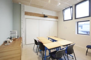 Bureau privé - 33130 - 6 postes - 1800€