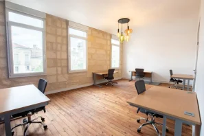 Bureau privé - 33000 - 8 postes - 1250€