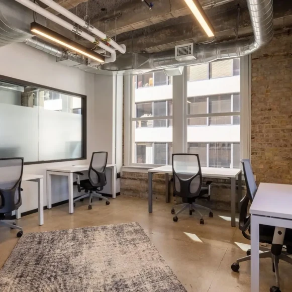 Bureau privé 4 m² 1 poste Location bureau Rue James Joule Rezé 44400 - photo 9