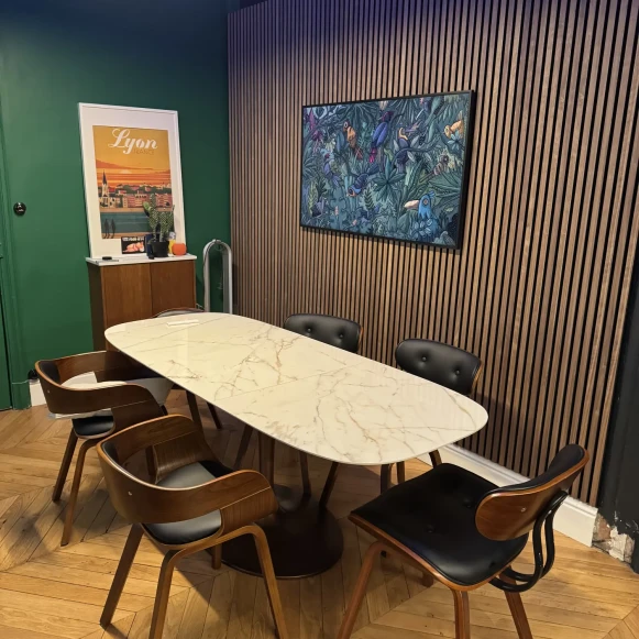 Bureau privé 16 m² 4 postes Location bureau Rue d'Algérie Lyon 69001 - photo 2