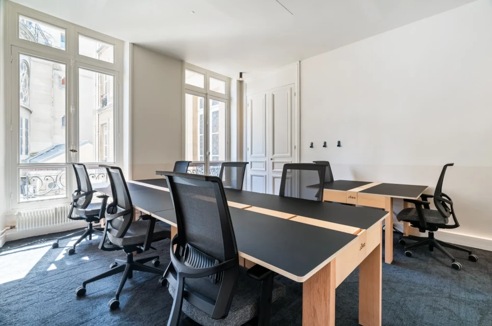 Jöro Rue de Châteaudun