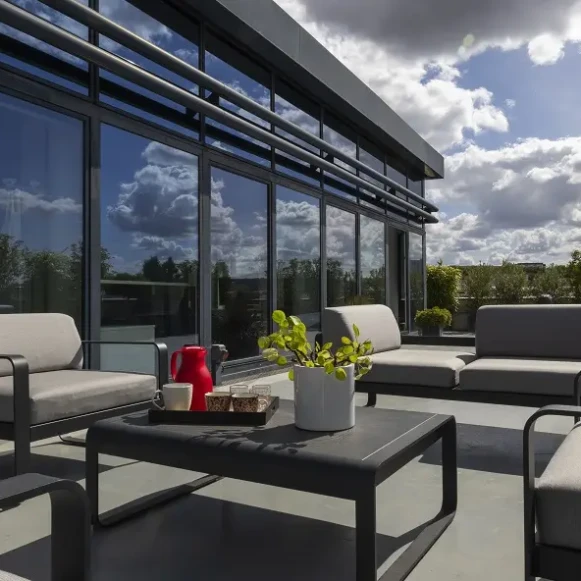 Bureau privé 8 m² 2 postes Coworking Rue du Gouverneur Général Éboué Issy-les-Moulineaux 92130 - photo 2