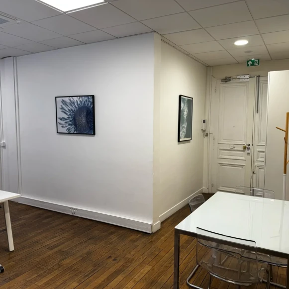 Espace indépendant 60 m² 12 postes Coworking Rue du Renard Paris 75004 - photo 8
