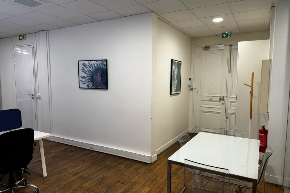 Espace indépendant - 75004 - 12 postes - 4000€