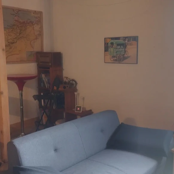 Bureau privé 11 m² 2 postes Coworking Rue de Branmafan Barby 73230 - photo 5