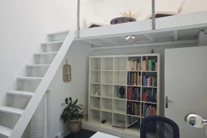 Bureau privé - 75004 - 5 postes - 2950€