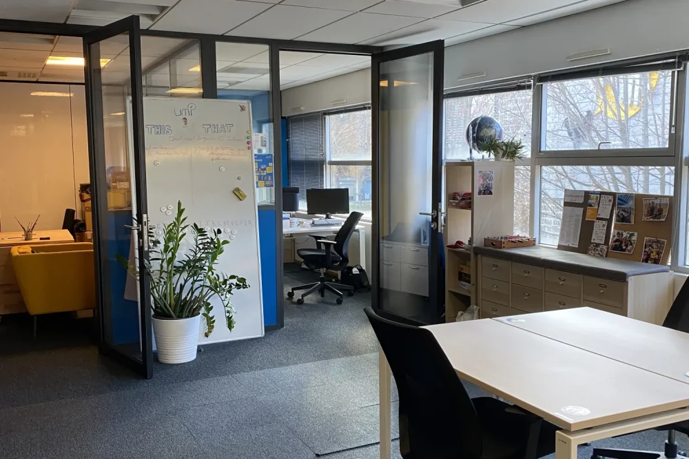 Bureau privé - 69009 - 8 postes - 1600€