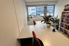 Bureau privé - 92000 - 2 postes - 600€