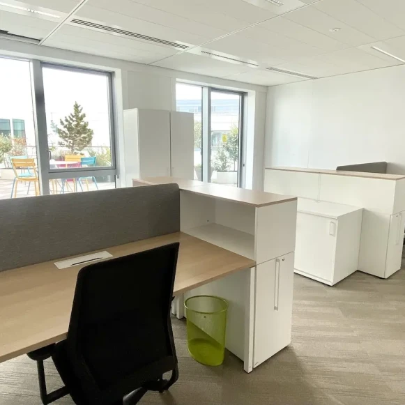 Bureau privé 28 m² 4 postes Coworking Rue Henri Becquerel Rueil-Malmaison 92500 - photo 2