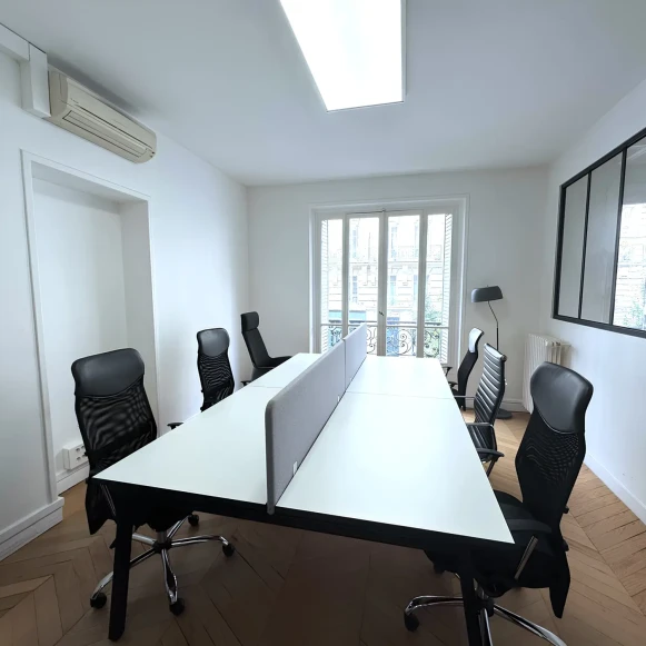 Bureau privé 19 m² 6 postes Location bureau Rue Abel Paris 75012 - photo 1