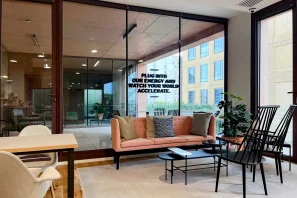 Bureau privé - 44000 - 4 postes - 1709€