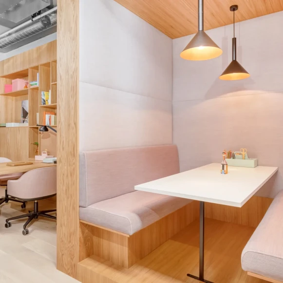 Bureau privé 8 m² 2 postes Coworking Rue de Saussure Paris 75017 - photo 1