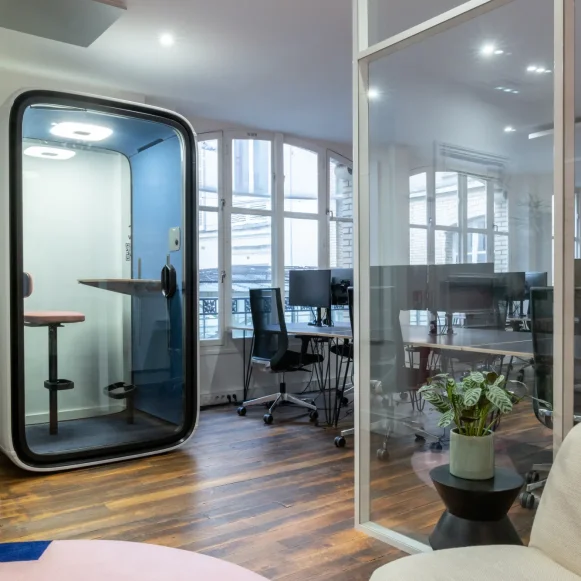 Espace indépendant 300 m² 40 postes Coworking Rue d'Édimbourg Paris 75008 - photo 6