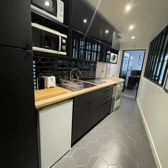 Bureau privé 55 m² 5 postes Location bureau Rue de la République Vanves 92170 - photo 5