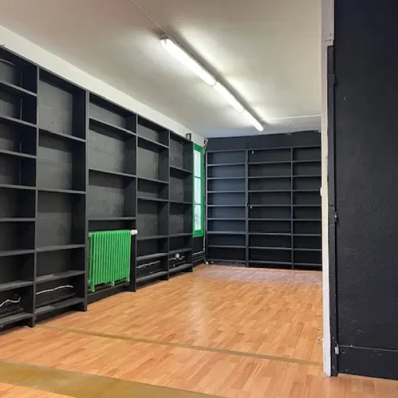 Bureau privé 32 m² 7 postes Location bureau Rue Juliette Dodu Paris 75010 - photo 5