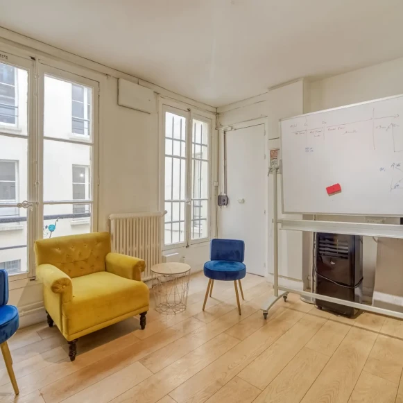 Espace indépendant 170 m² 30 postes Location bureau Rue d'Aboukir Paris 75002 - photo 8