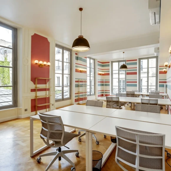 Espace indépendant 700 m² 60 postes Location bureau Rue des Archives Paris 75003 - photo 4