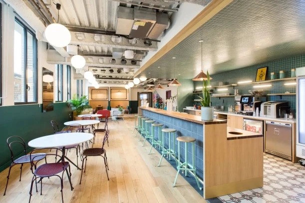 Bureau privé - 75009 - 15 postes - 10285€