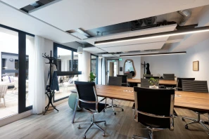 Open Space - 75015 - 12 postes - 390€