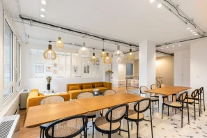 Espace indépendant - 75008 - 28 postes - 17000€