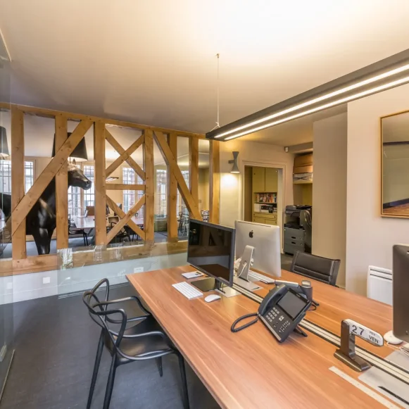 Espace indépendant 75 m² 12 postes Location bureau Rue du Cherche-Midi Paris 75006 - photo 7