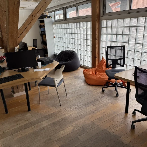 Espace indépendant 206 m² 18 postes Location bureau Rue Guy Môquet Malakoff 92240 - photo 4