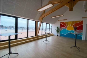 Bureau privé - 56470 - 3 postes - 750€