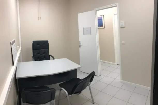 Bureau privé - 75020 - 1 poste - 310€