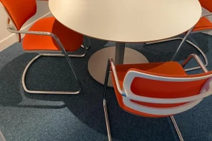 Bureau privé - 92600 - 3 postes - 900€